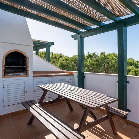 2 Bdr House W/terrace In By Lovelystay Nyaraló