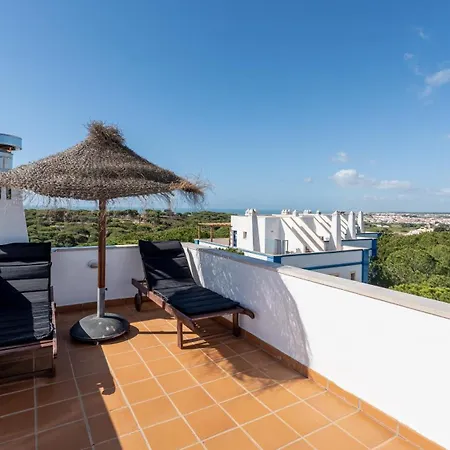 Nyaraló 2 Bdr House W/terrace In By Lovelystay *