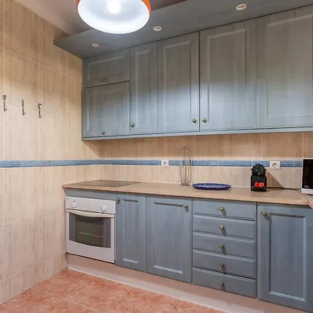 2 Bdr House W/terrace In By Lovelystay Dom wakacyjny *